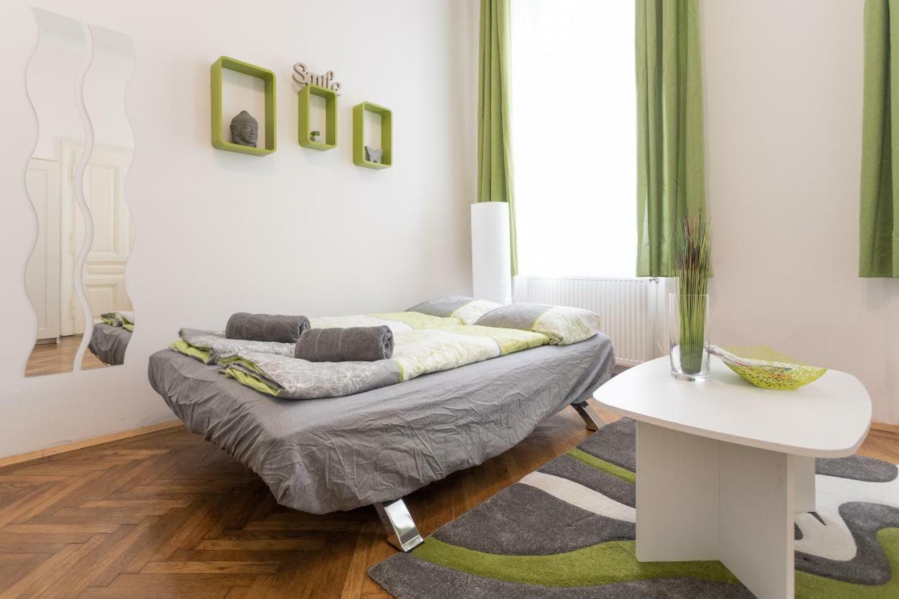 Ferienwohnung Belvedere Palace Green Heart Studio Wien Exterior foto